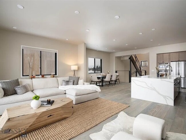 Building Photo - 235 Bridger Vale Dr