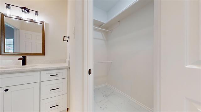 Building Photo - 2605 Strother Dr