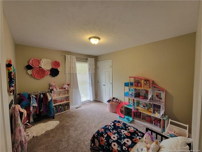 Building Photo - 215 Haverhill Dr