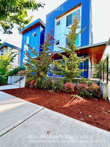 Interior Photo - 3633 Linden Ave N