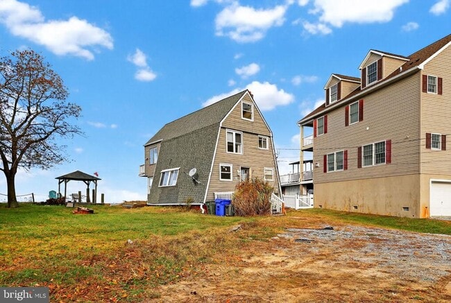 Building Photo - 92 Sinnickson Landing Rd