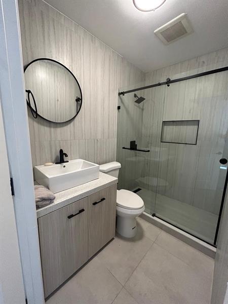 Building Photo - 217 SW 15th St