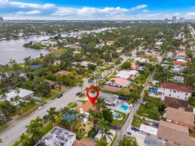 Building Photo - 821 Harrison St