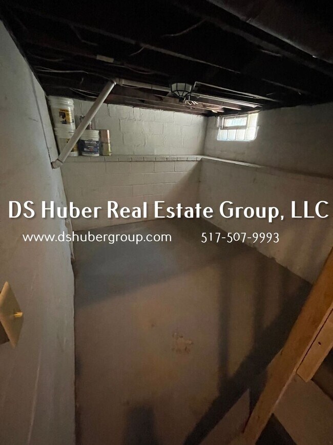 Building Photo - 132 S Magnolia Ave