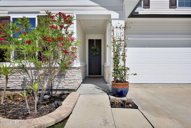 Building Photo - 409 Honeycomb Trl