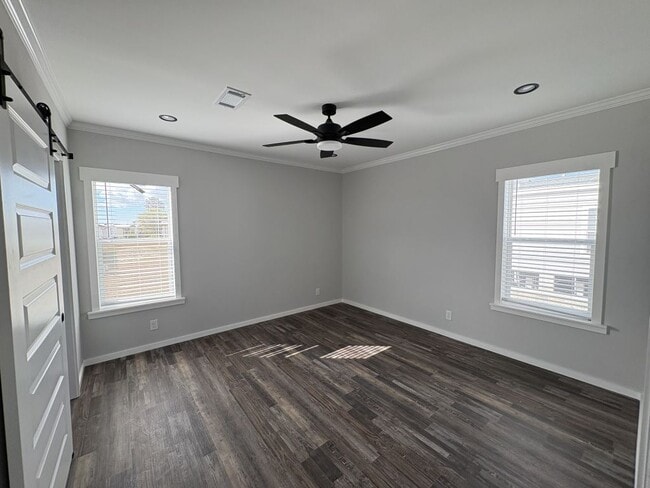 Building Photo - 1005 Morgan Jones Dr