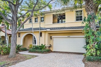 Building Photo - 1043 Vintner Blvd