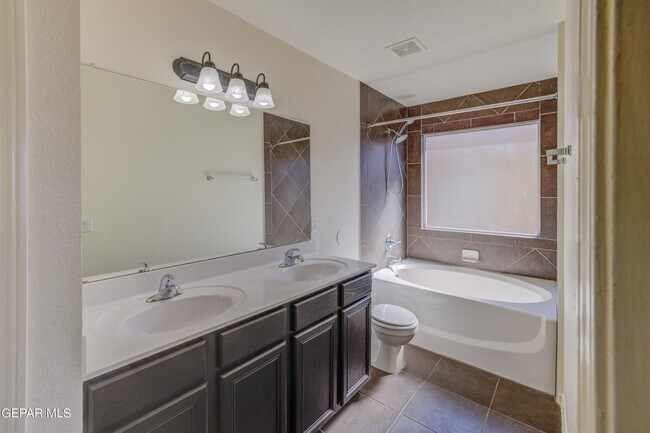 Building Photo - 4745 Guillermo Espinoza St
