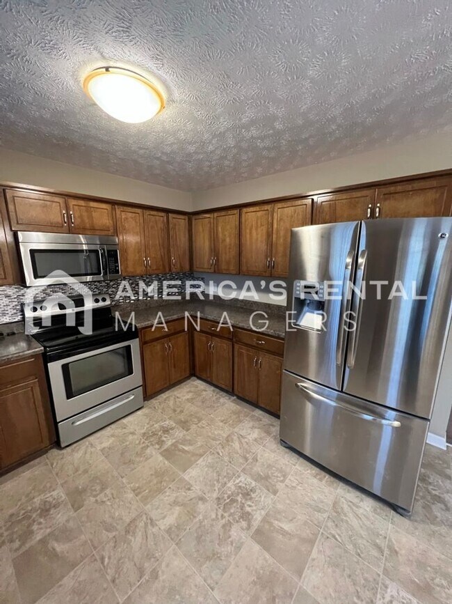 Building Photo - Home for rent in Lincoln!!! View with 48 Hours Notice!