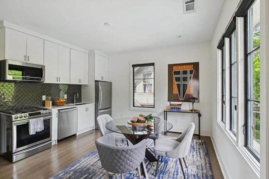 Building Photo - 634 Bonaventure Ave NE