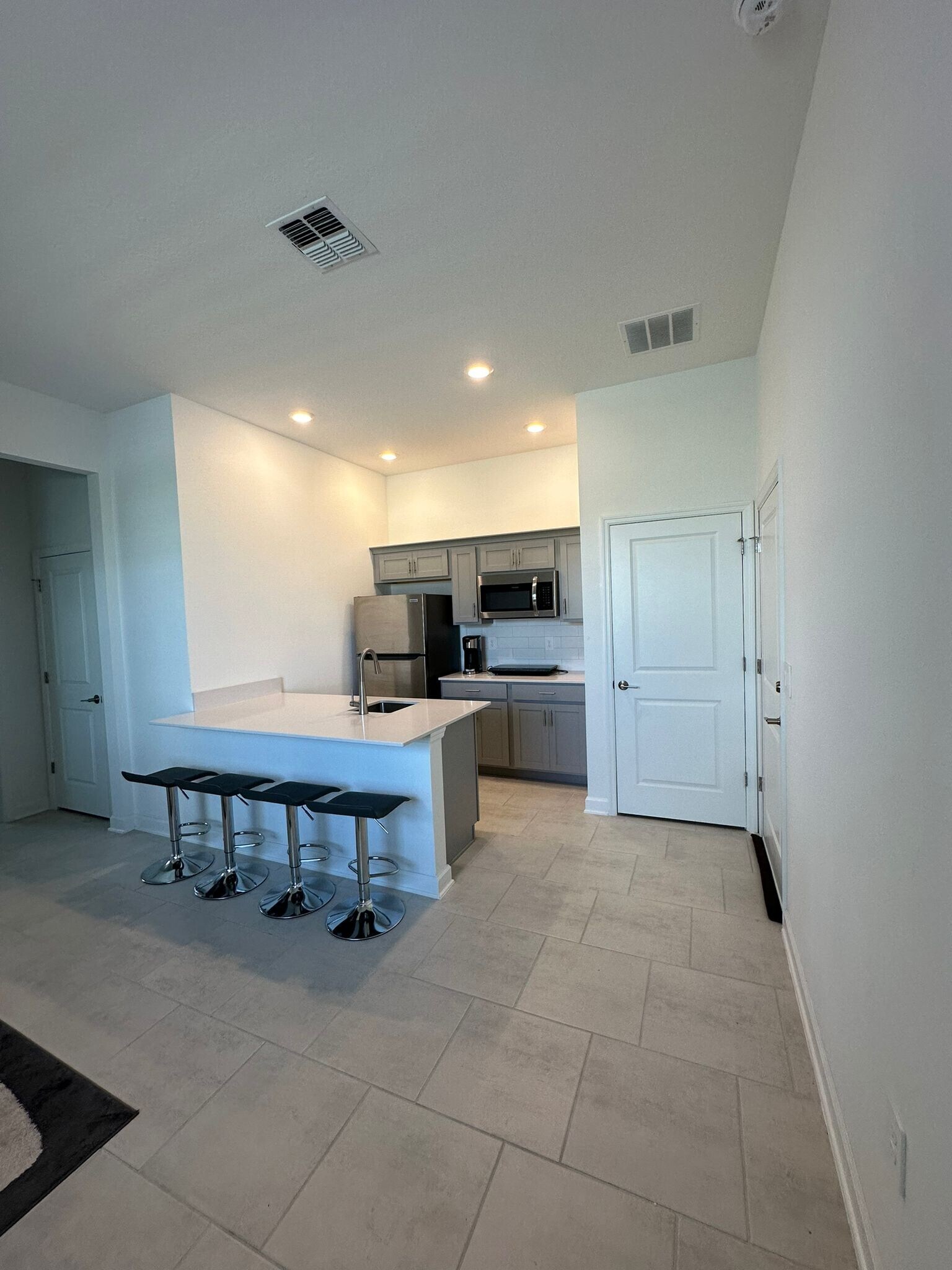 Building Photo - 4137 Redbridge Loop