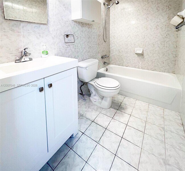 Building Photo - 8287 SW 128th St