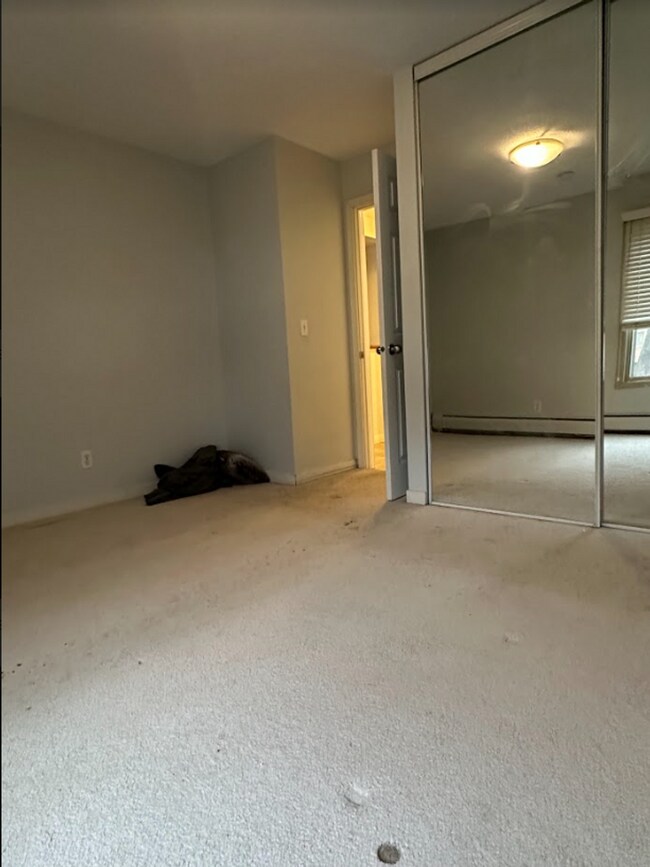 Building Photo - 3729 Snelling Ave