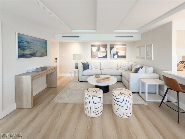 Building Photo - 3430 Gulf Shore Blvd N