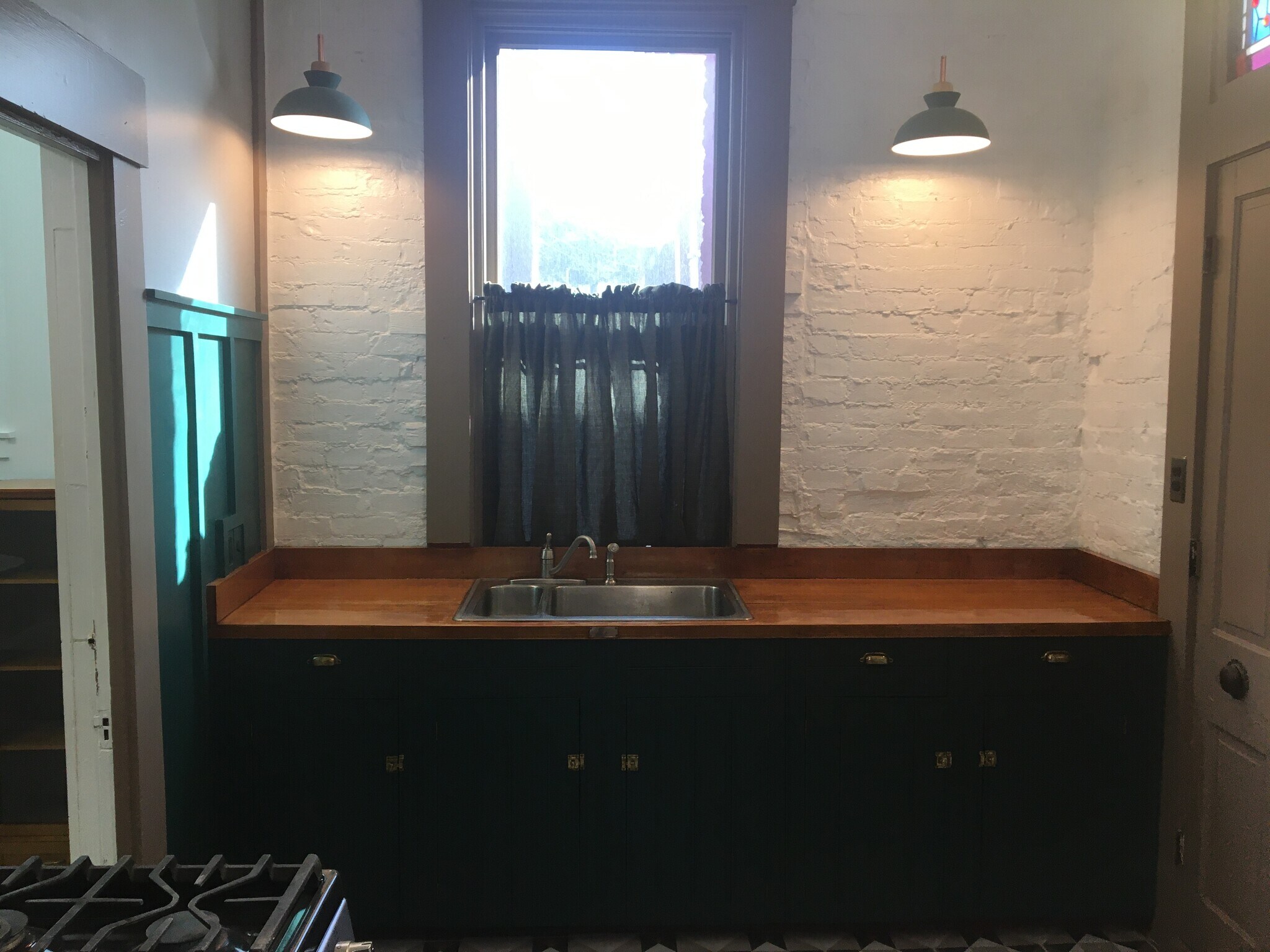 Building Photo - 213 Covington Ave