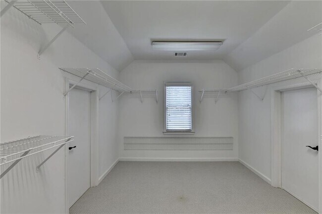 Building Photo - 10645 Honey Brook Cir