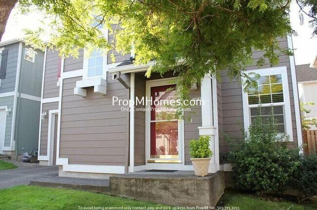 Building Photo - Three Bedroom Gem Close to Intel & Nike!