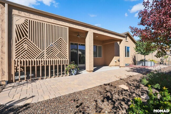 Building Photo - 5355 N Evans Way