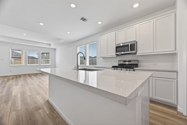 Building Photo - 1110 Sky Rocket Ln