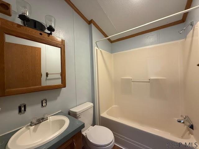 Building Photo - 321 Cord St