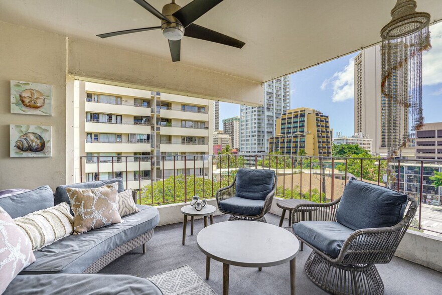 Building Photo - 222 Ka?iulani Avenue-SI FL6-ID1609154P