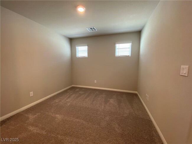 Building Photo - 9629 Spyglass Run Ave