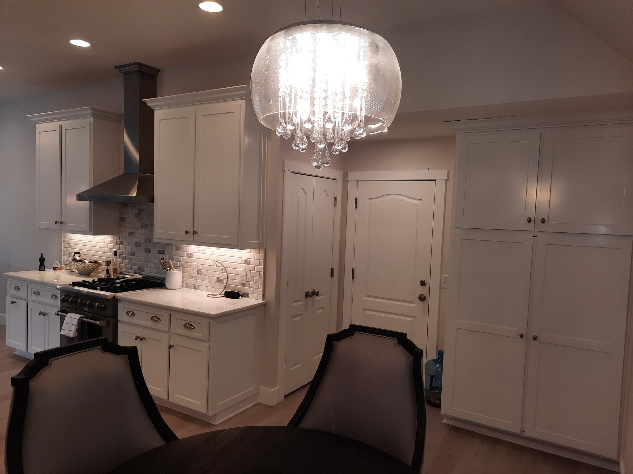 Building Photo - 1735 Woodridge Dr