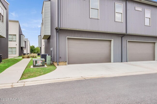 Building Photo - 118 Gadwall Dr