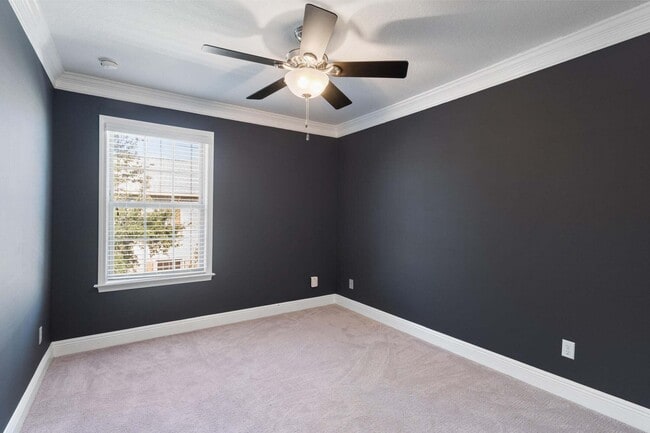 Building Photo - 8890 White Ibis Way