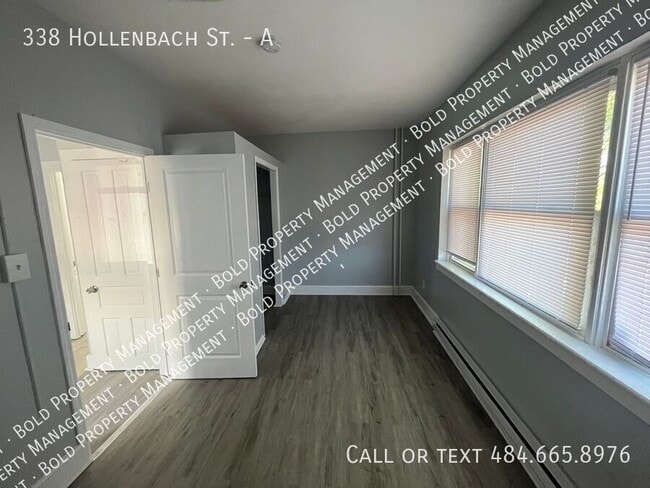 Building Photo - 338 Hollenbach St