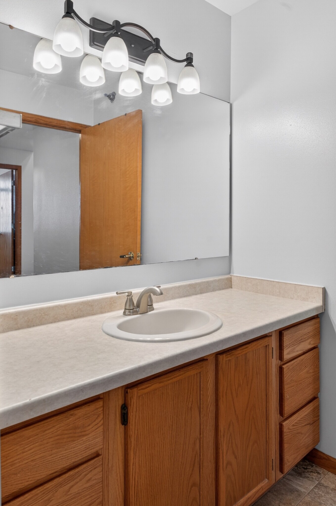 Building Photo - 301 Harbour Town Dr