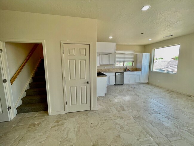 Building Photo - INCLUDES UTILITIES - Two Bedroom Apartment...