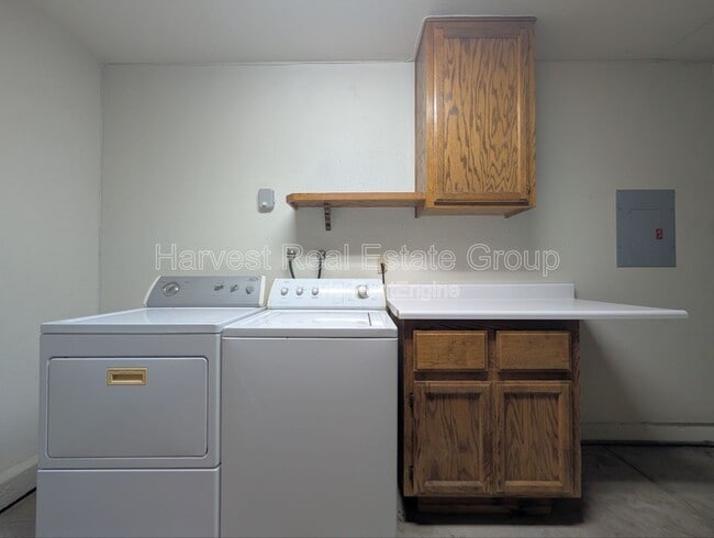 Building Photo - 312 Blossom Way