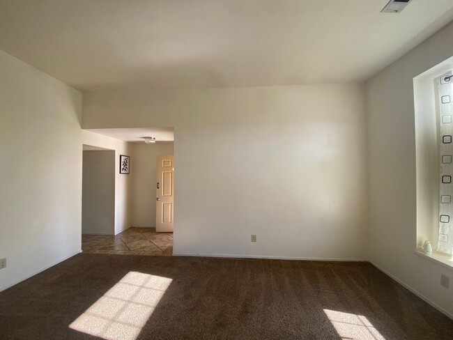 Building Photo - Get ready for Summer in this 3 BD 2 BA SW home with a Pool on a corner lot