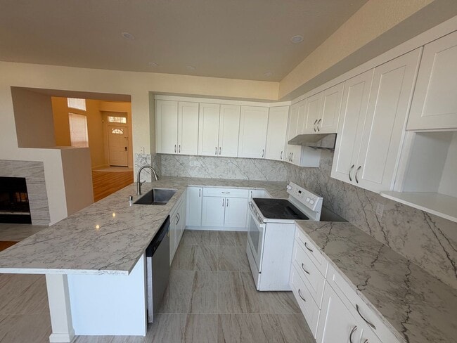 Building Photo - 356 Scotts Valley