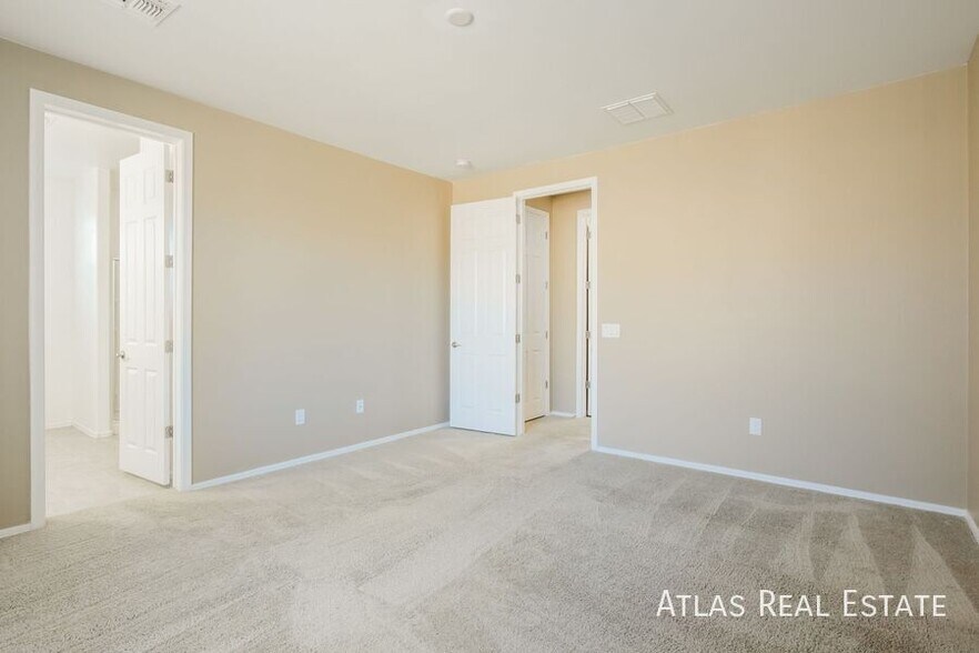 Building Photo - 11405 E Rincon Range Dr