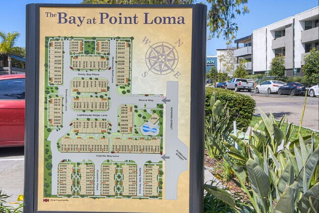 Building Photo - Spacious 2-Bed, 2.5-Bath Condo on Lighthou...