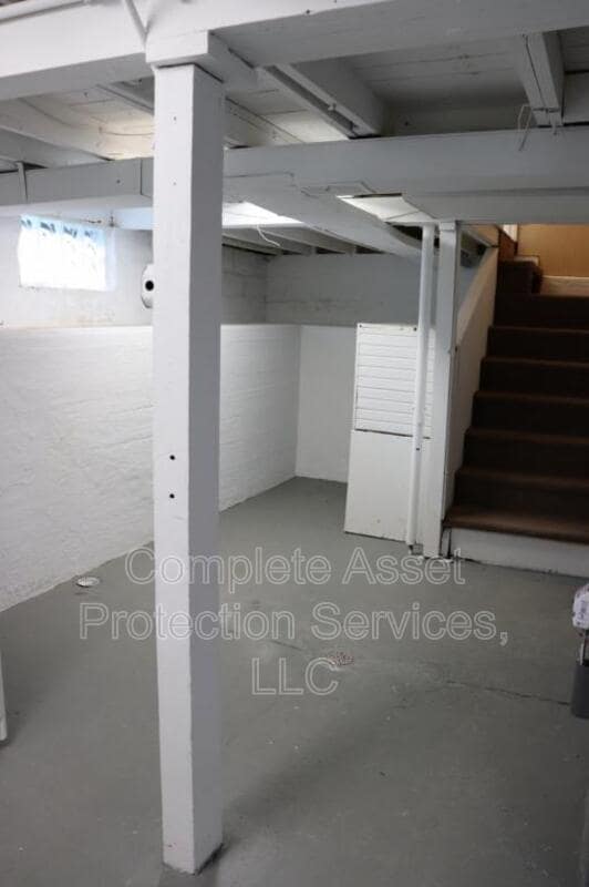 Building Photo - 718 Turner St