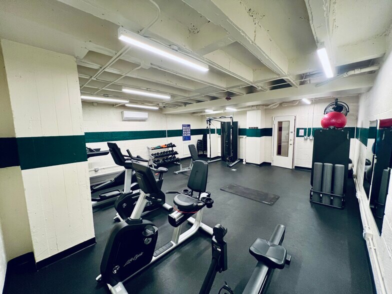 Building Photo - 4301 Massachusetts Ave NW