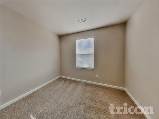 Building Photo - 1856 Northside Dr