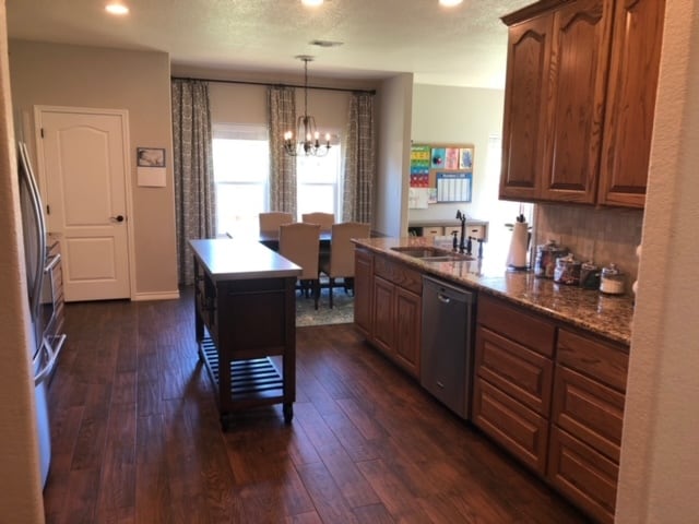 Building Photo - 237 Meadowlakes Dr