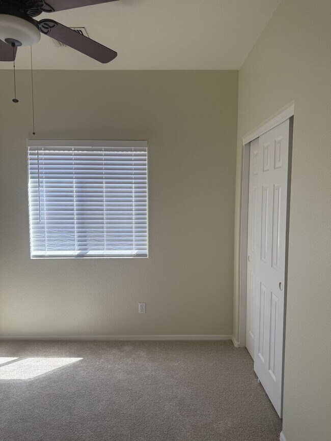 Building Photo - 4 Bedroom in San Tan Ranch, Gilbert!