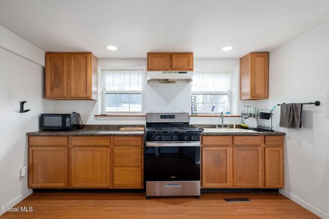 Building Photo - 6373 Frenchs Hollow Rd
