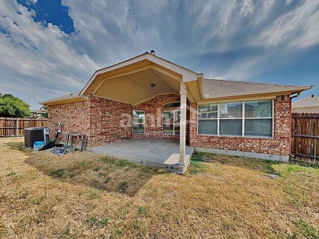 Building Photo - 646 Spanish Oak Ct