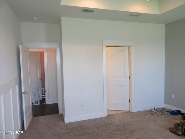 Building Photo - 404 Warren Bayou Ln.