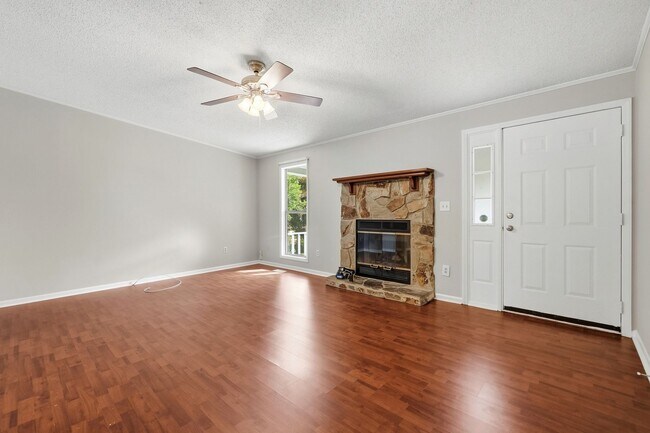 Building Photo - 2939 Gray Feather Dr
