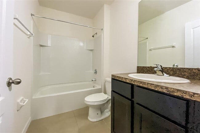 Building Photo - 4104 Bramblewood Loop