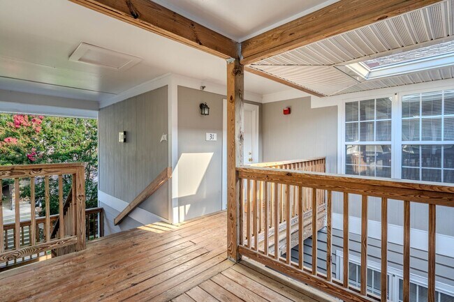 Building Photo - 3be/3ba Apartment Near Duke's Medical/Rese...