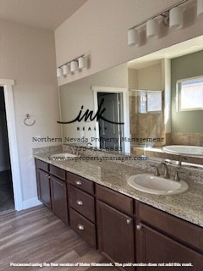 Building Photo - Beautiful Genoa Home for Rent