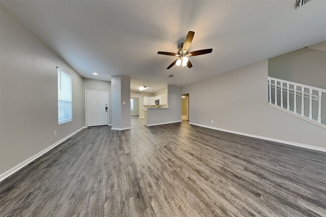 Building Photo - 12115 Carriage Oak Cir